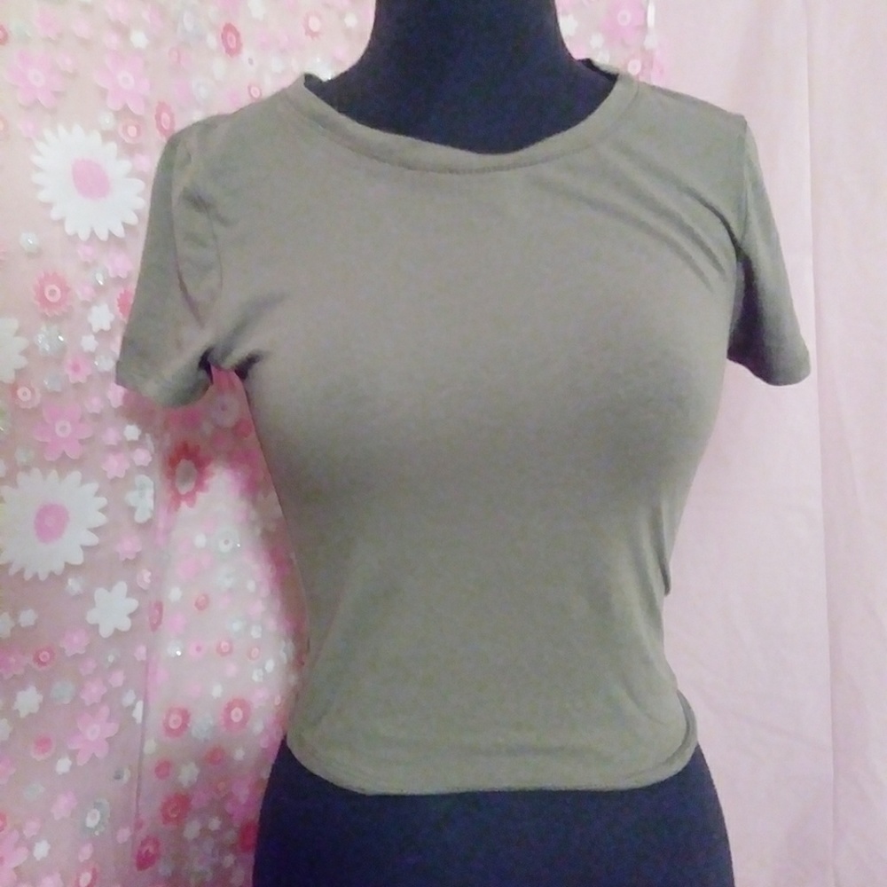 Green crop top